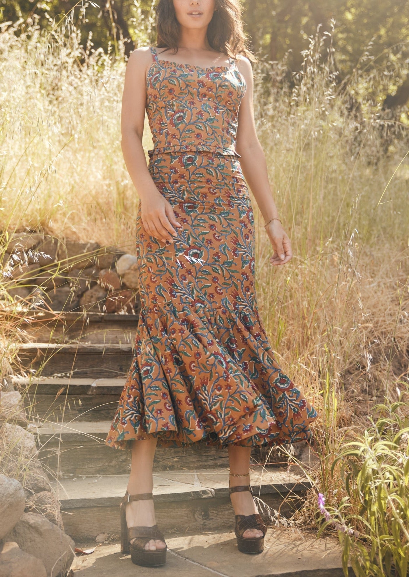 Courtney Ruffled Top in Tawny Multicolor Floral