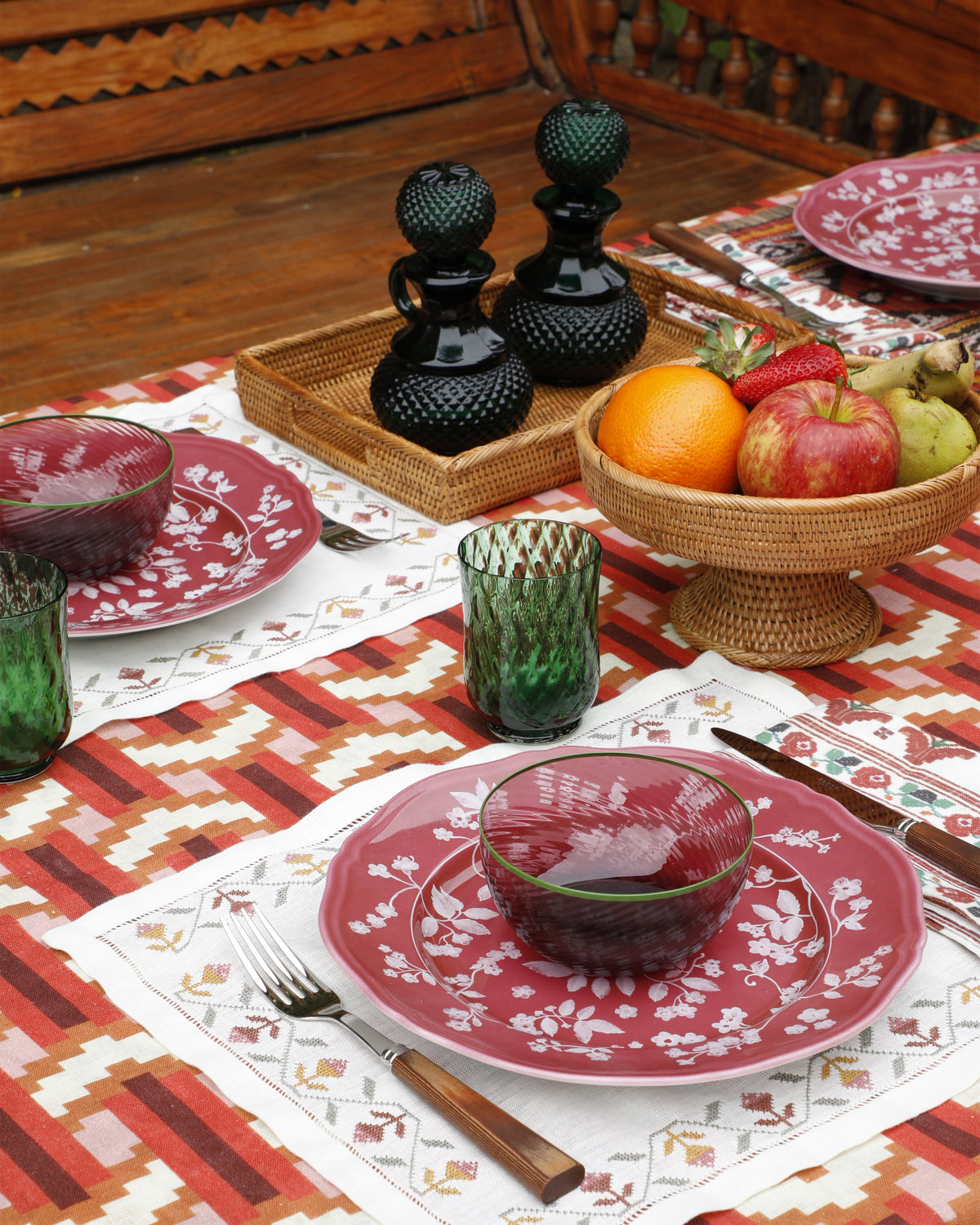 Salon Murano Glass Bowl in Plum