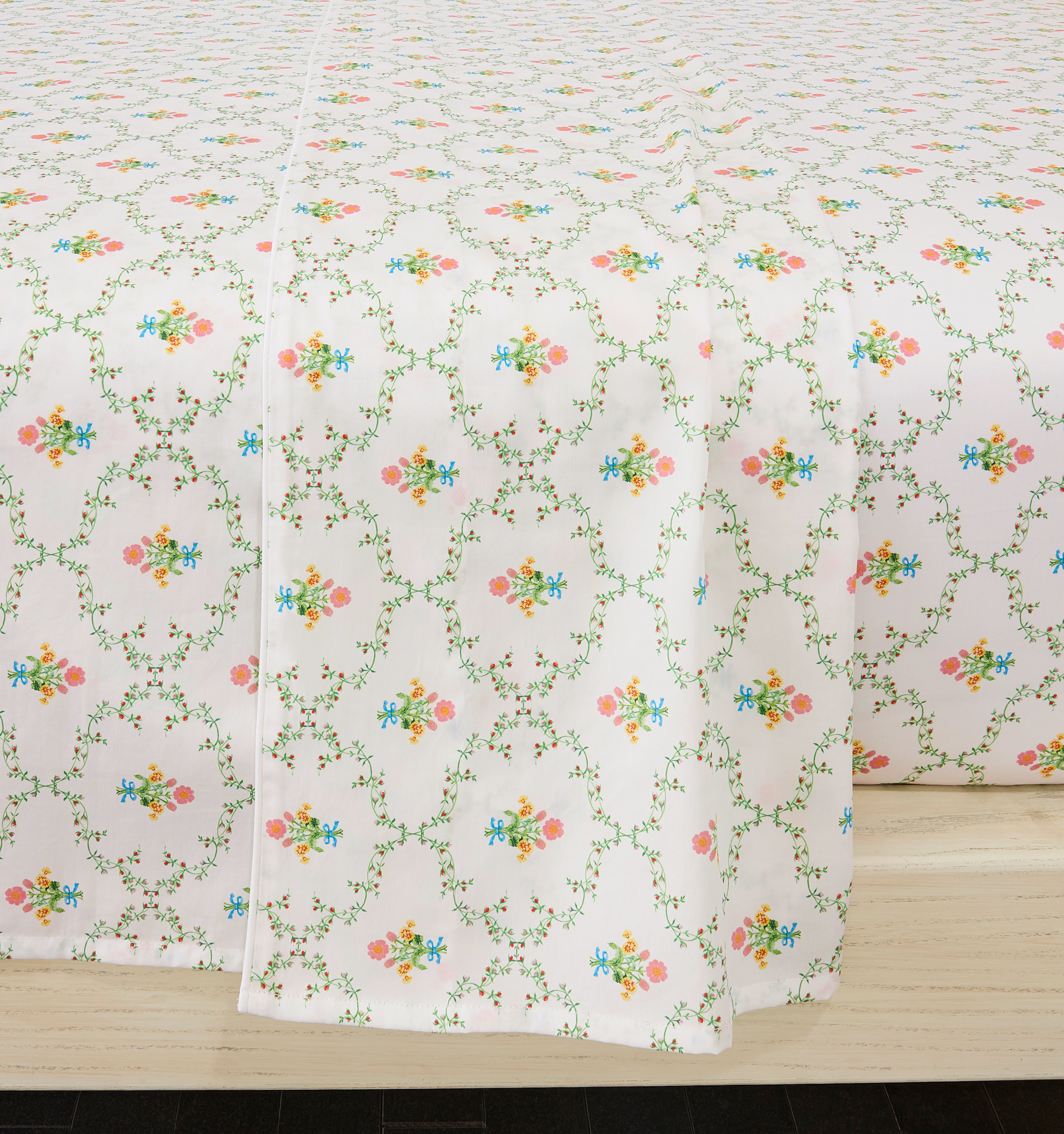 Pastel Trellis Top Sheet