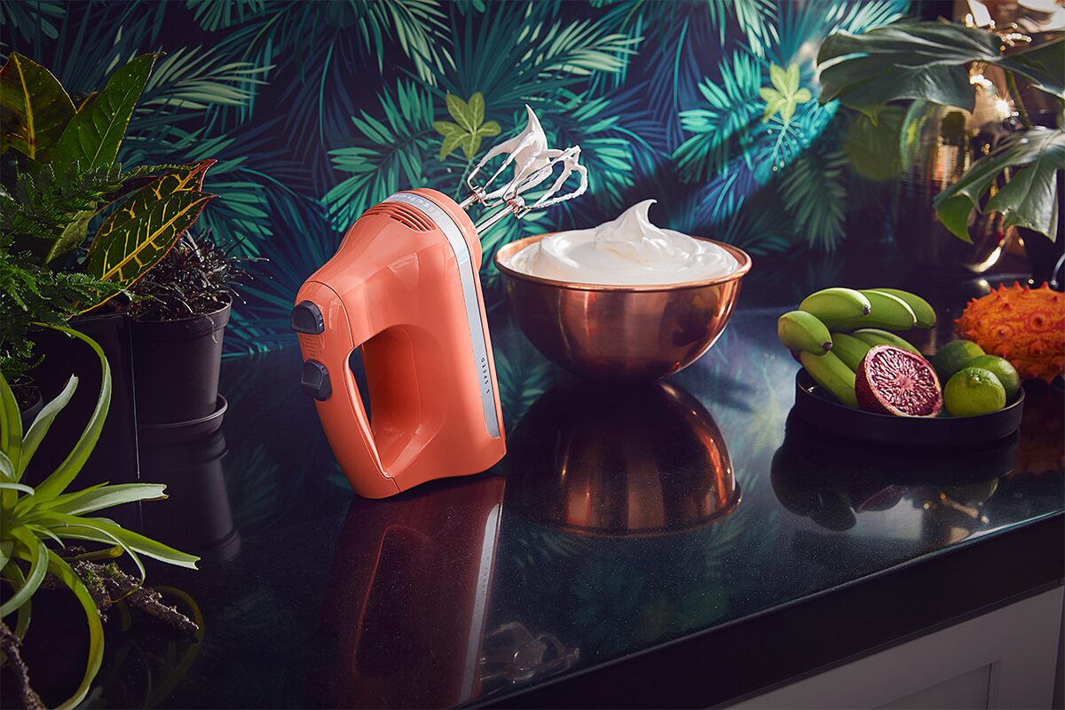 9-Speed Hand Mixer in Silver