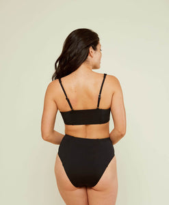 The High Waisted Bottom in Flat