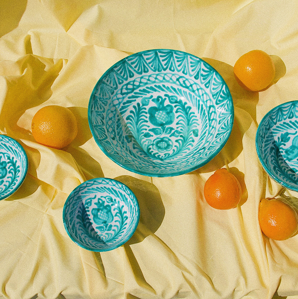 LARGE bowl with hand painted designs - Pomelo casa