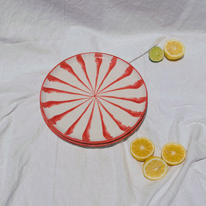 Dinner plate with candy cane stripes - Pomelo casa