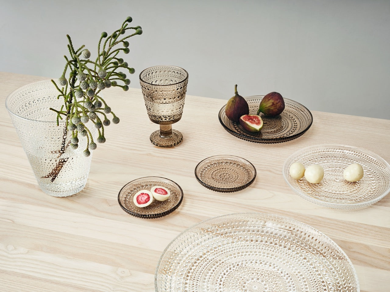Kastehelmi Small Plate in Clear