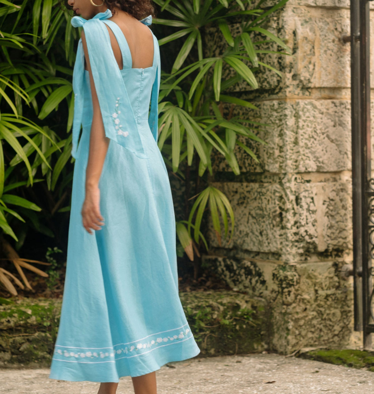 Back view of minnow x Fanm Mon Women’s Lagoon Tie Knot Dress showcasing shoulder ties and hand-embroidered details