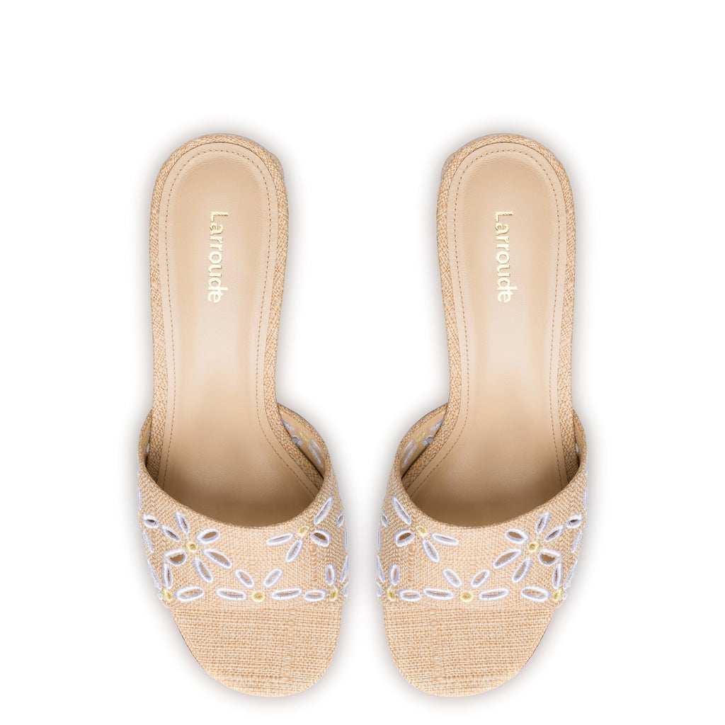 Brigitte Mule In Beige Raffia