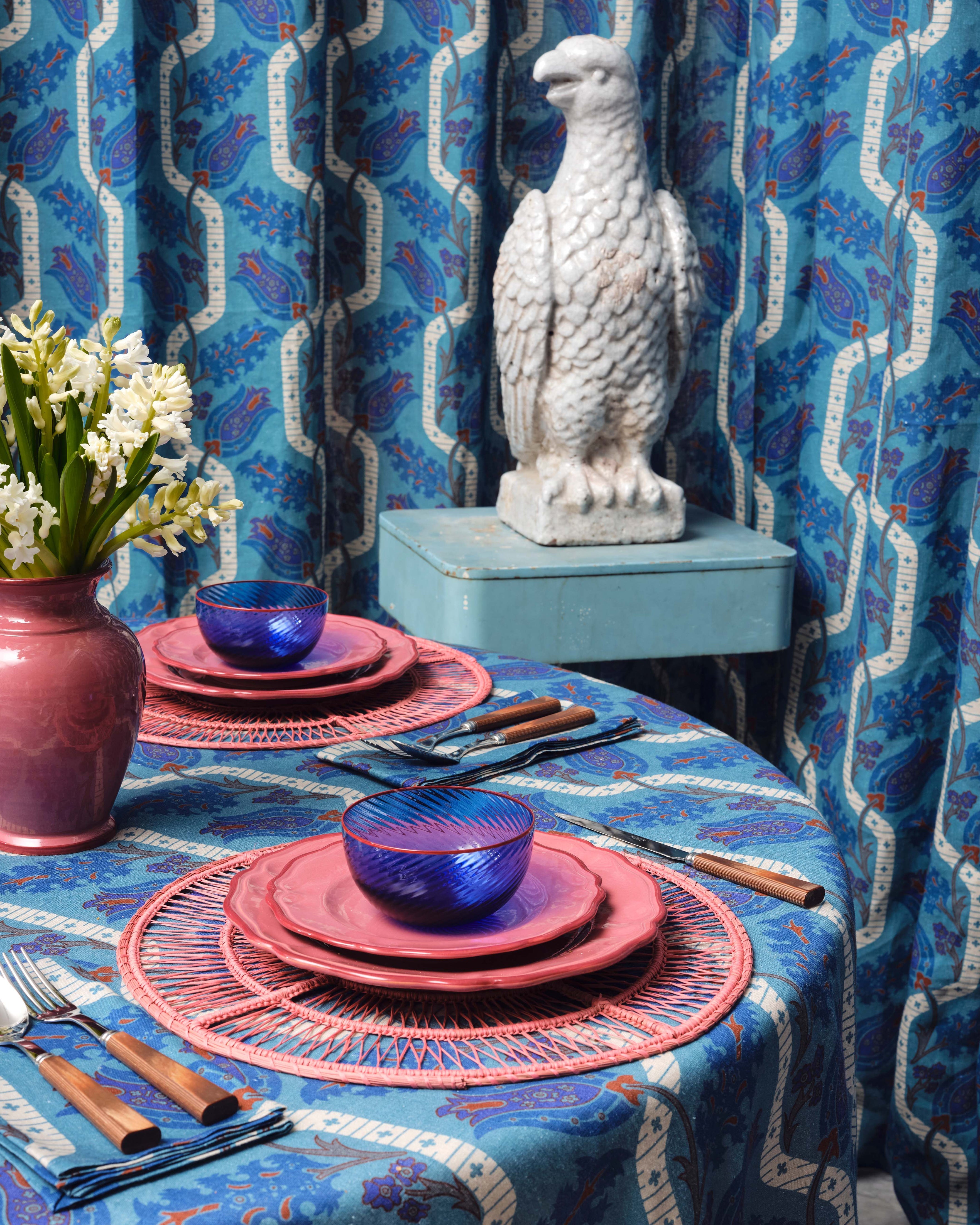 David Hicks Woven Placemat in Pink