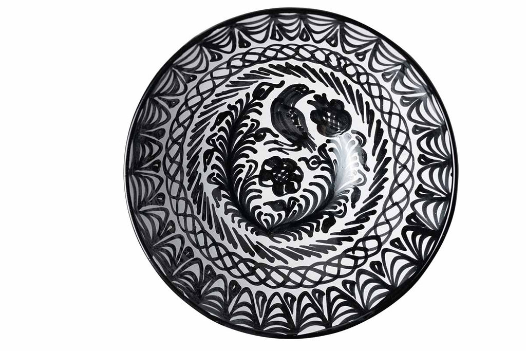 Casa Blanca & Negra Large Bowl with Hand-painted Designs