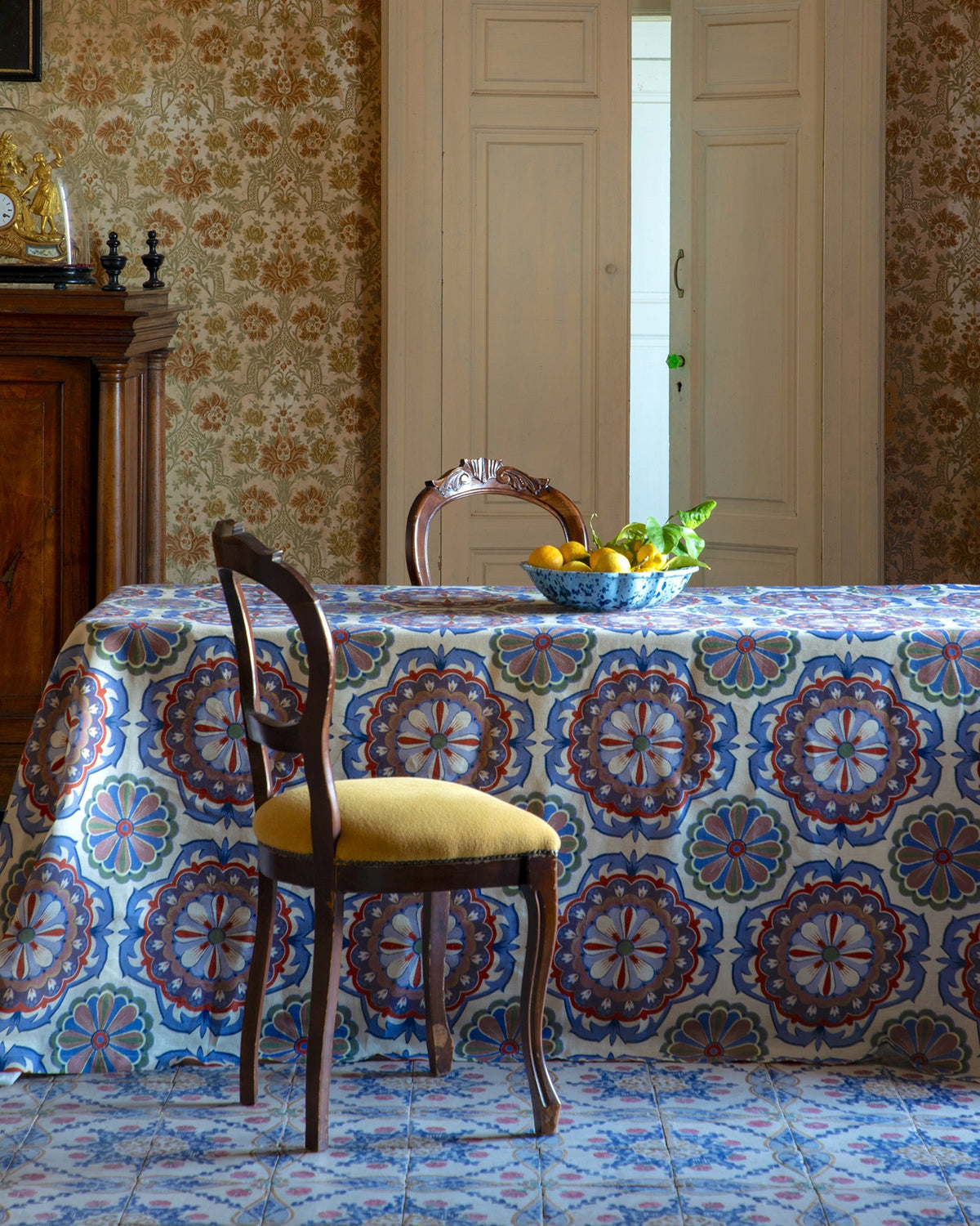 Leonora Tablecloth