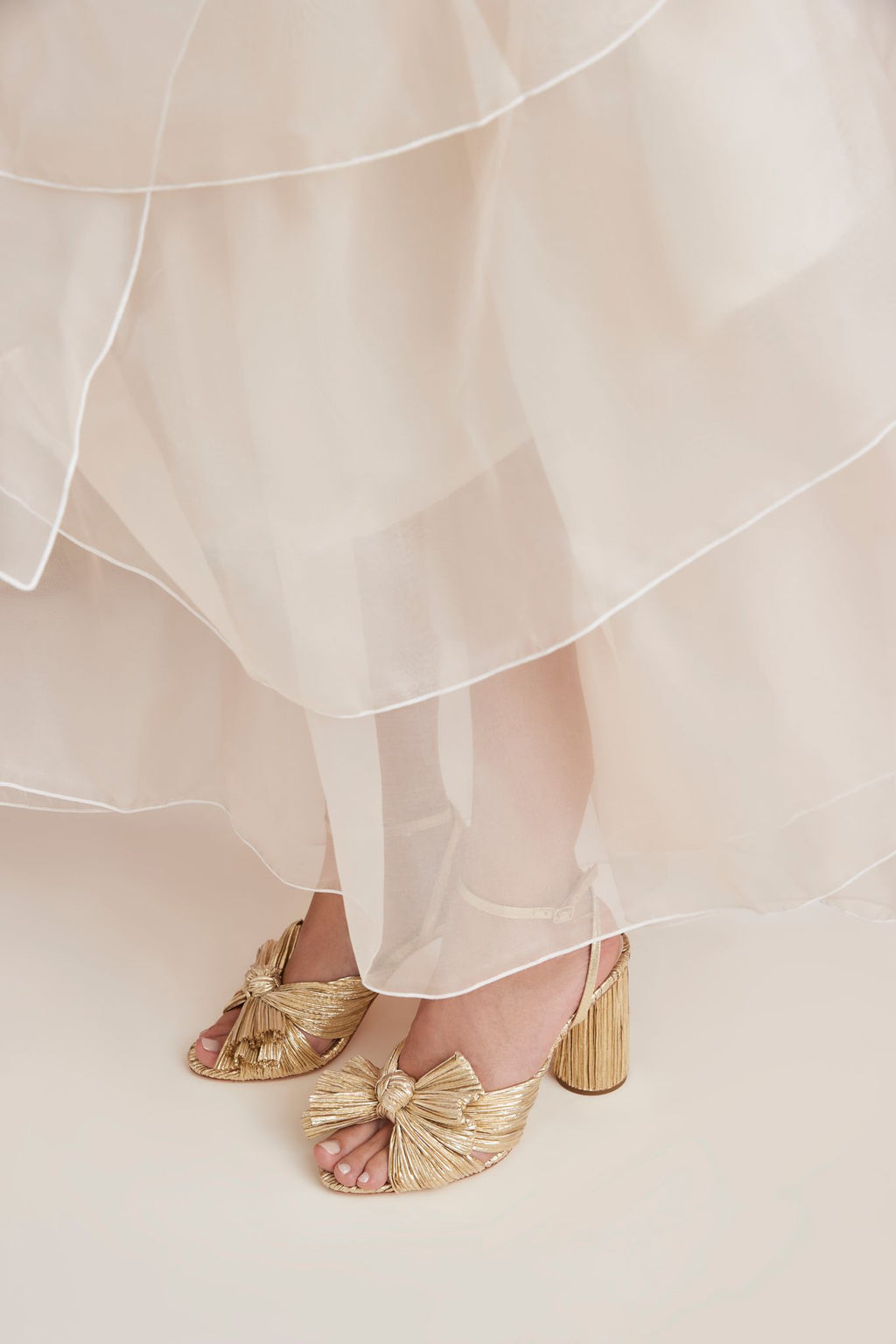 Camellia Bow Heel in Gold