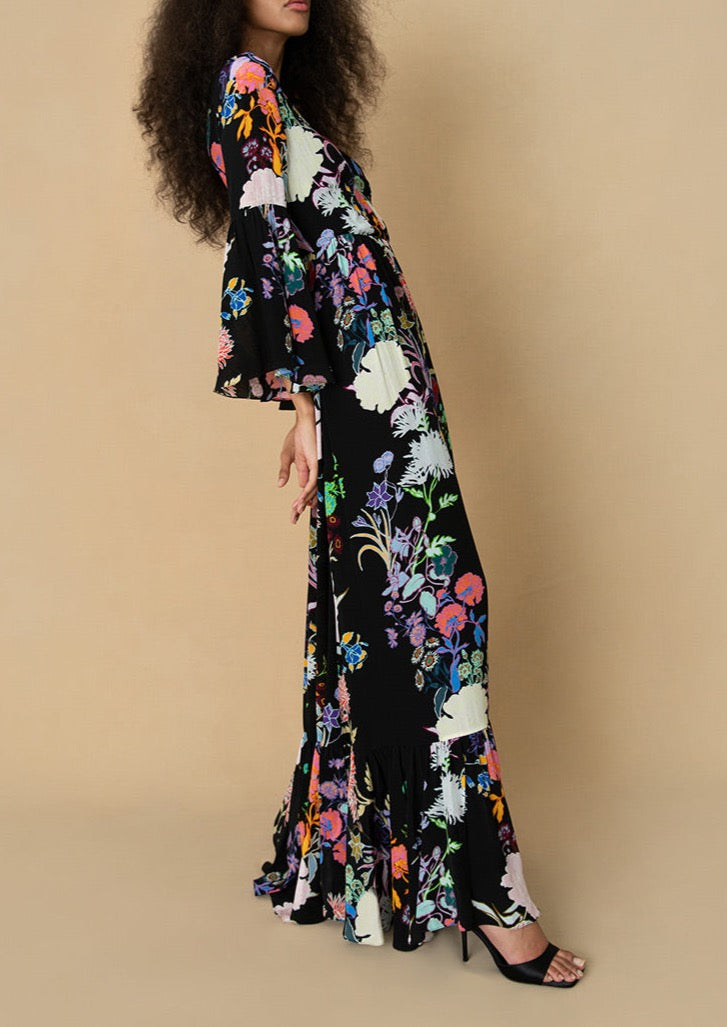 Astrea Crepe Maxi Dress in Jardin Black