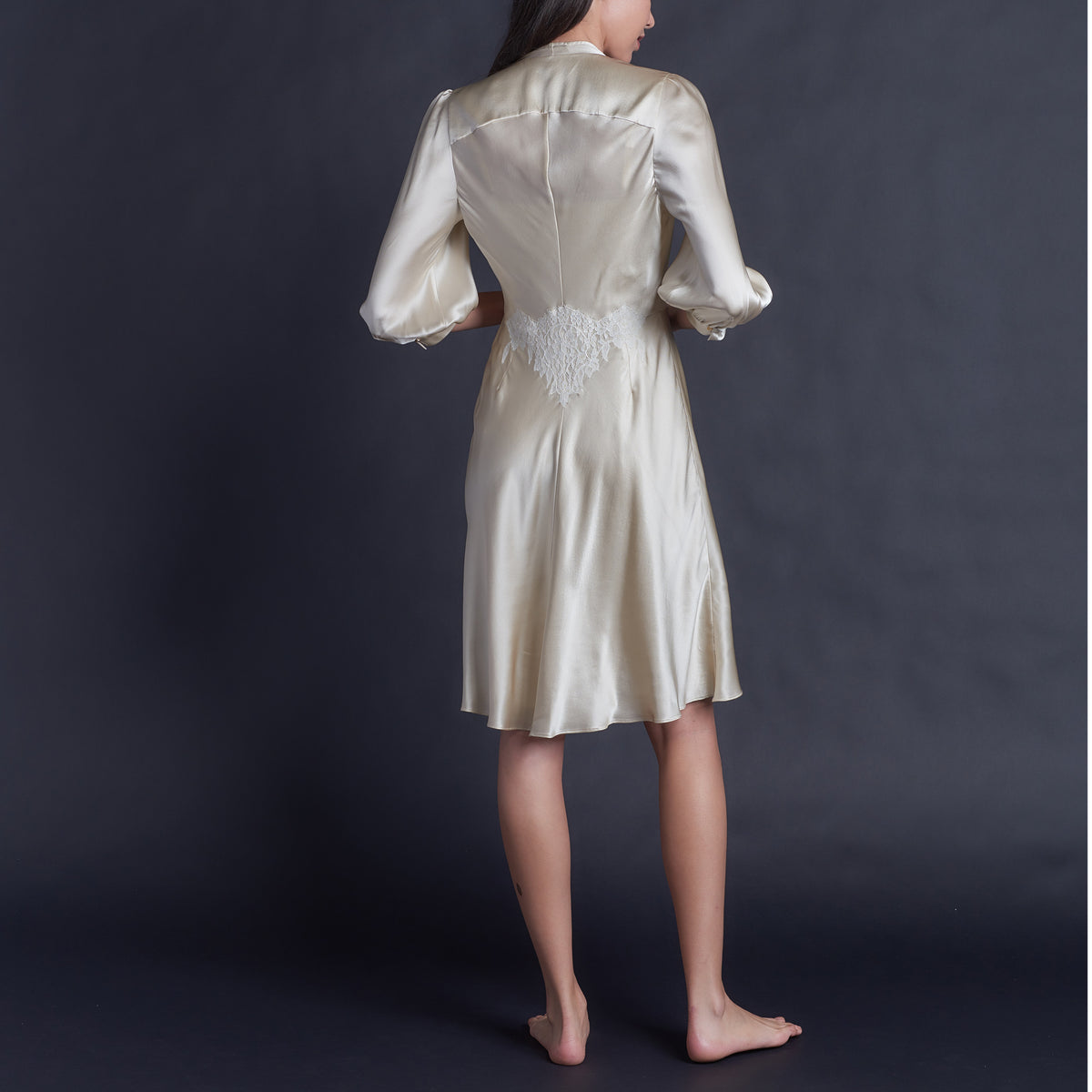 Maia Pearl Silk Robe