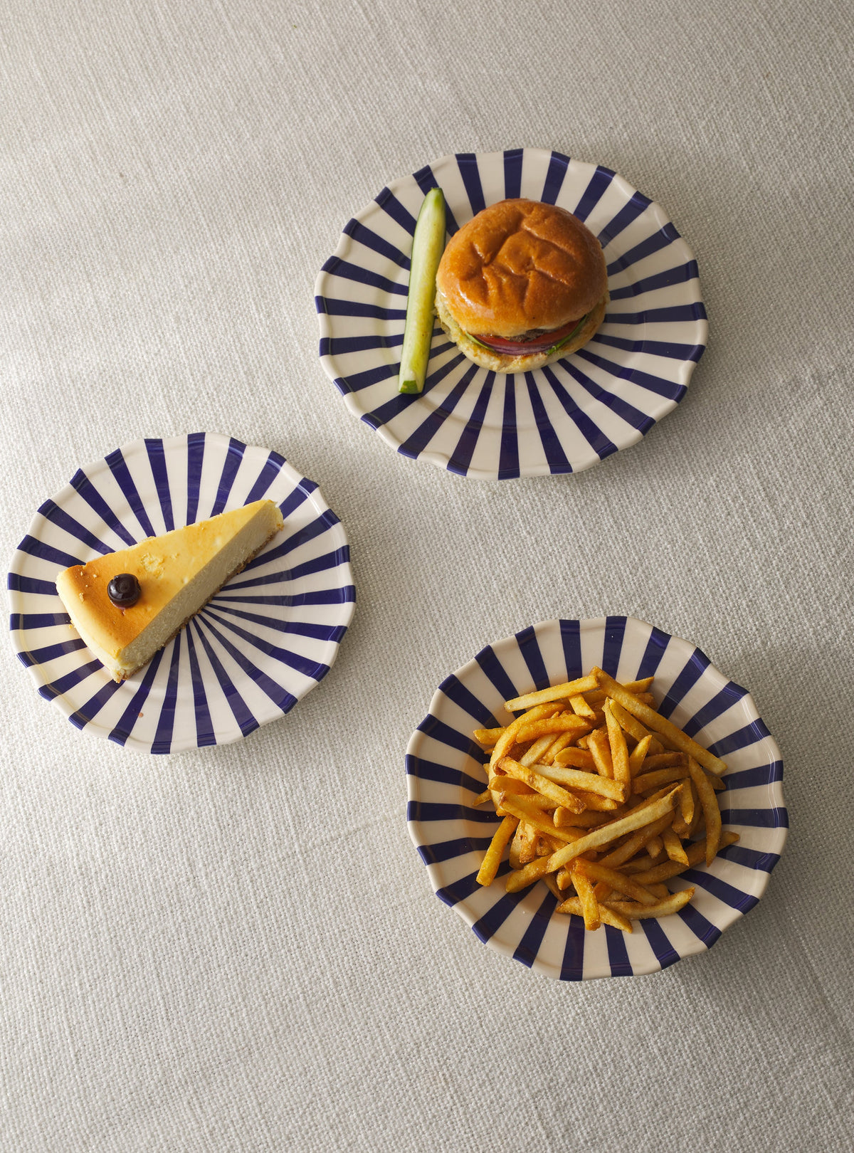 Mafalda 12-Piece Set with Pasta Bowl