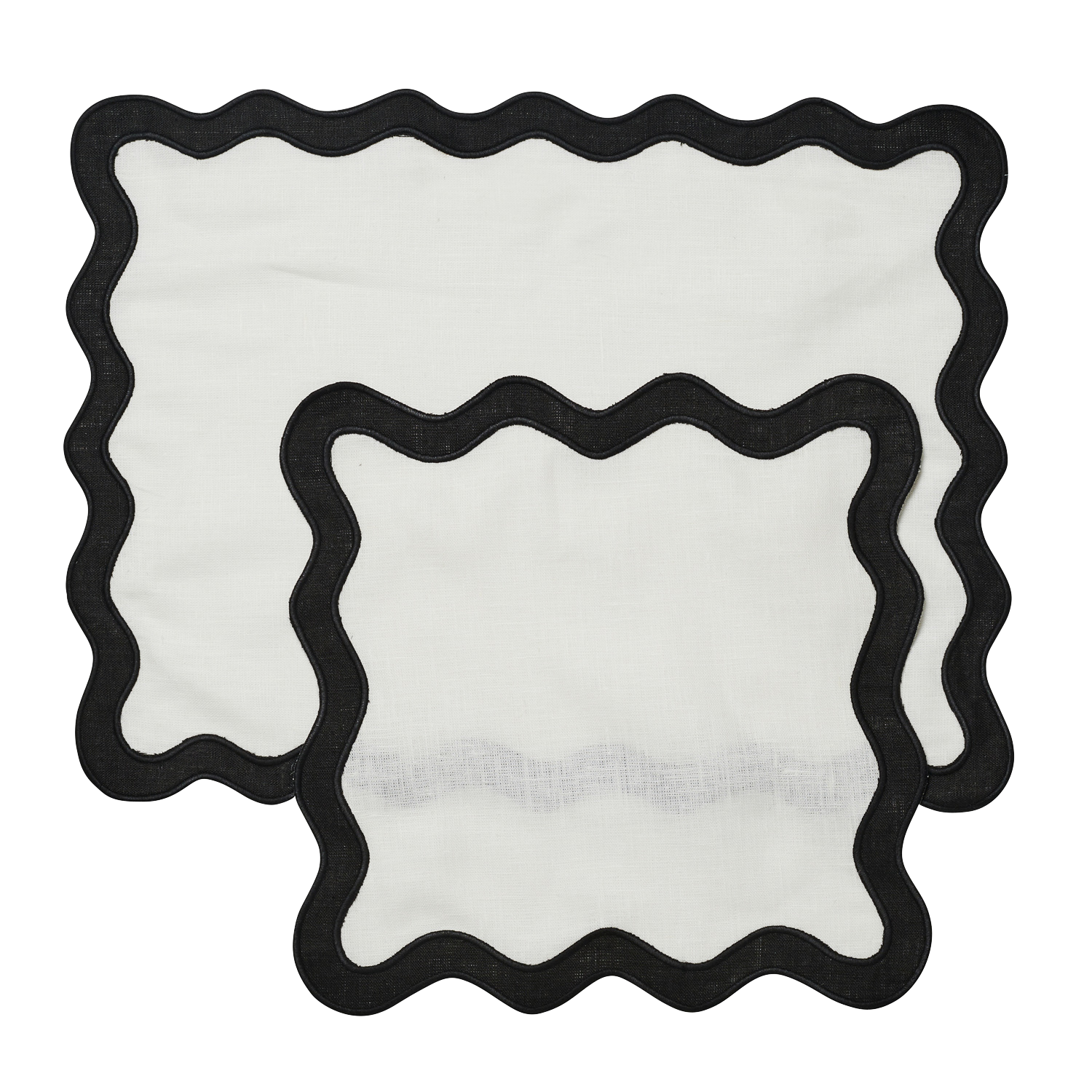 Black Scalloped Edge Napkin & Placemat Set - Set of 4