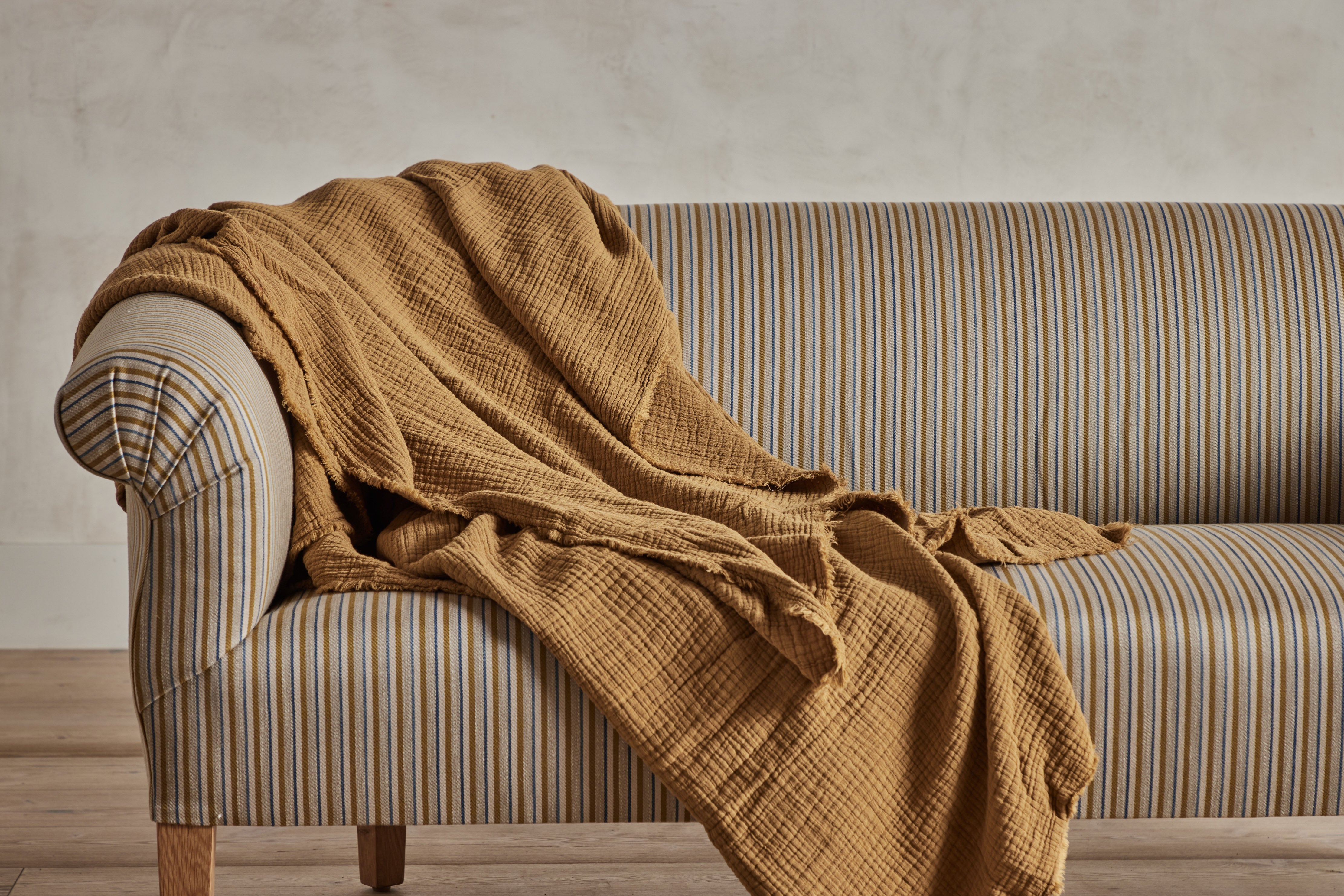 Coyuchi, Topanga Matelasse Blanket in Hazel