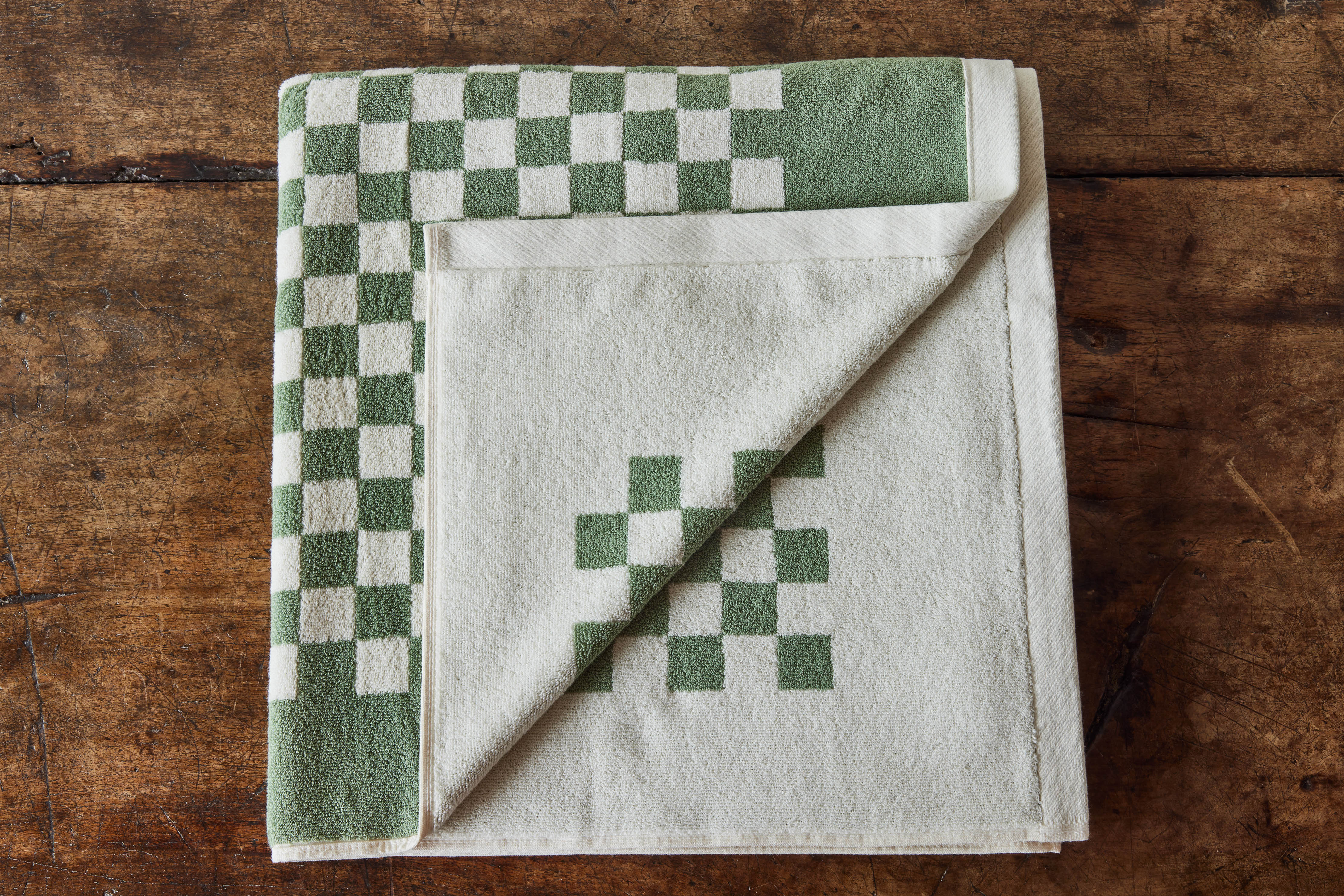 Baina, Roman Pool Towel in Sage & Chalk