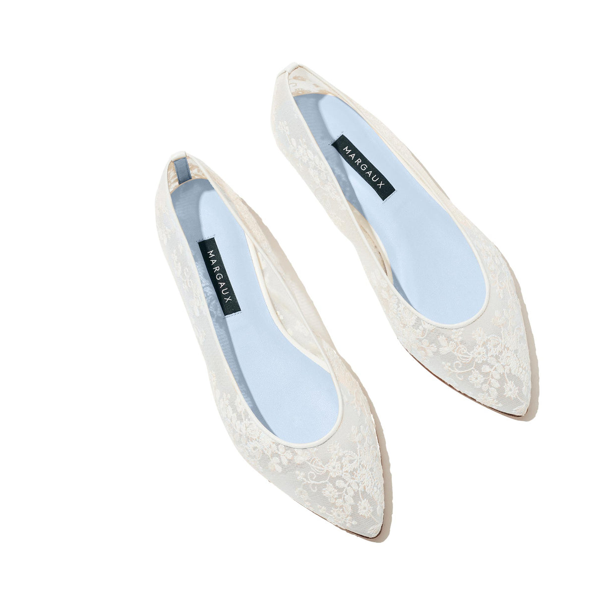 The Pointe in Ivory Lace