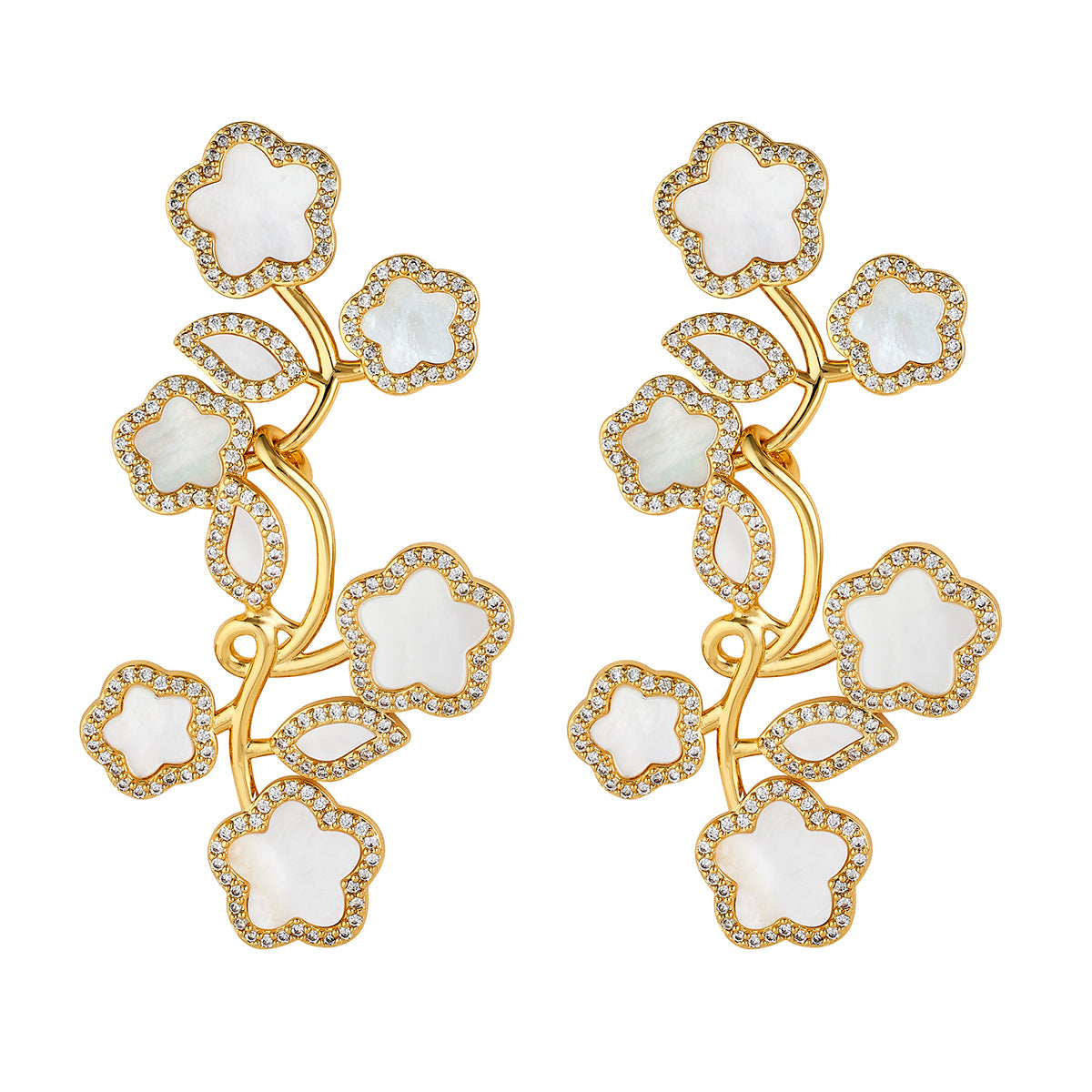 Lilia Pave in Yellow Gold