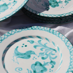 Casa Verde Dinner Plate with Traditional Designs