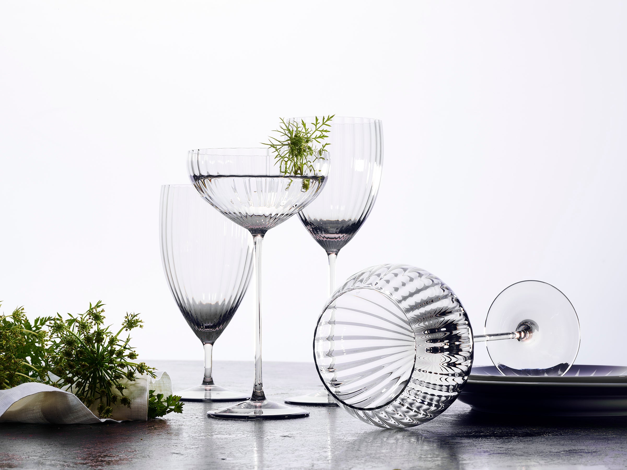 Quinn Clear White Wine Glasses, Set of 2