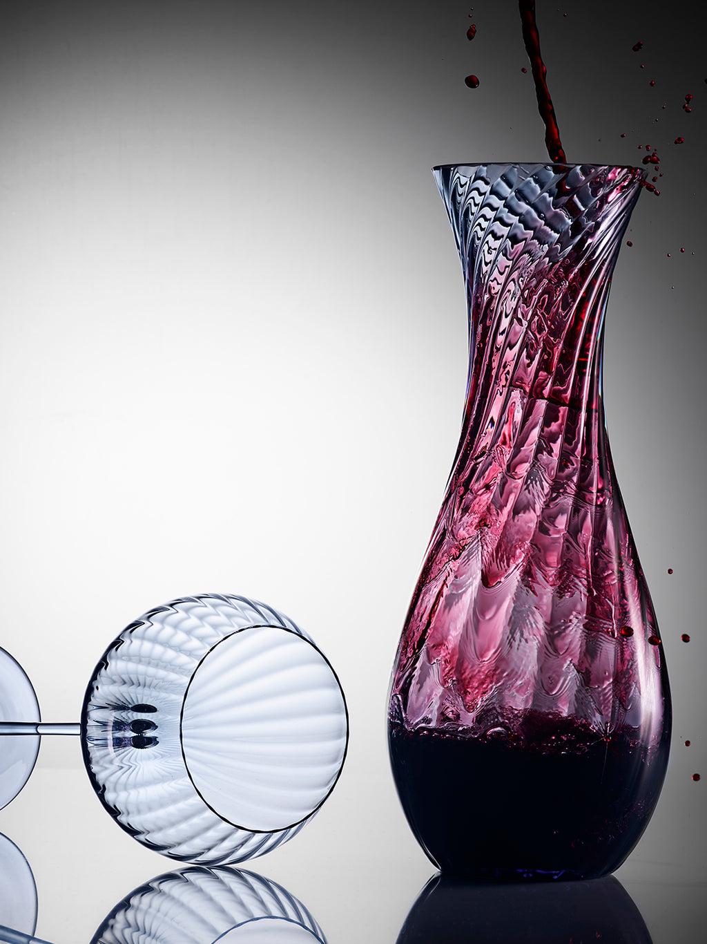Quinn Ocean Carafe