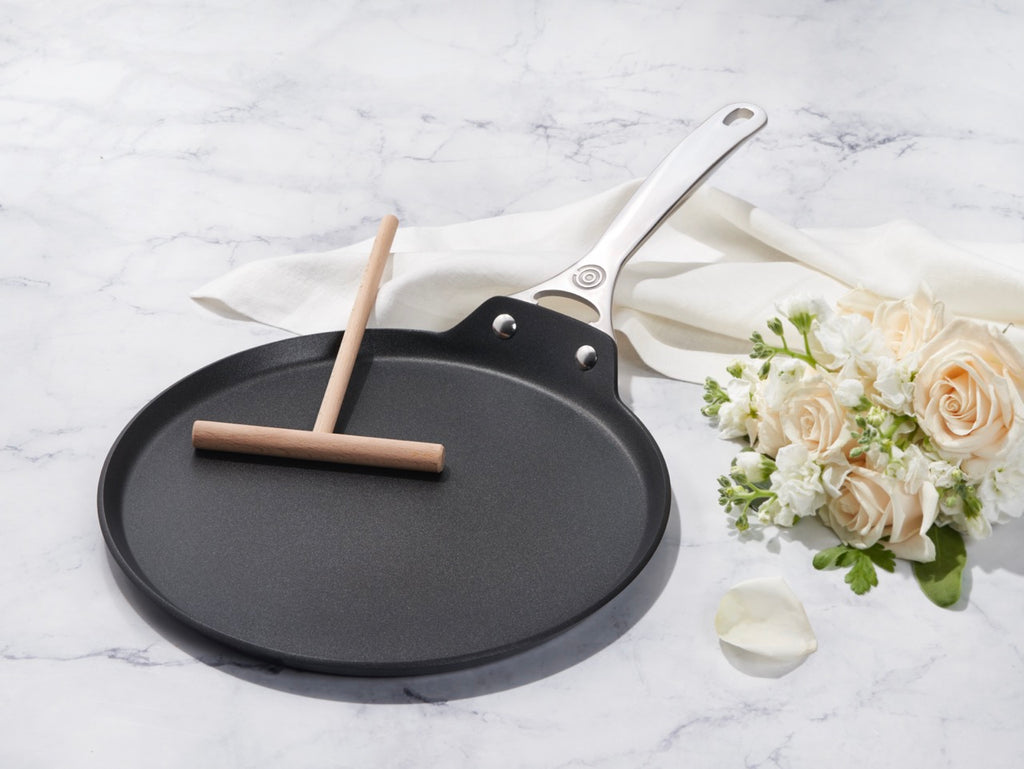 Toughened Nonstick PRO 11" Crepe Pan with Rateau