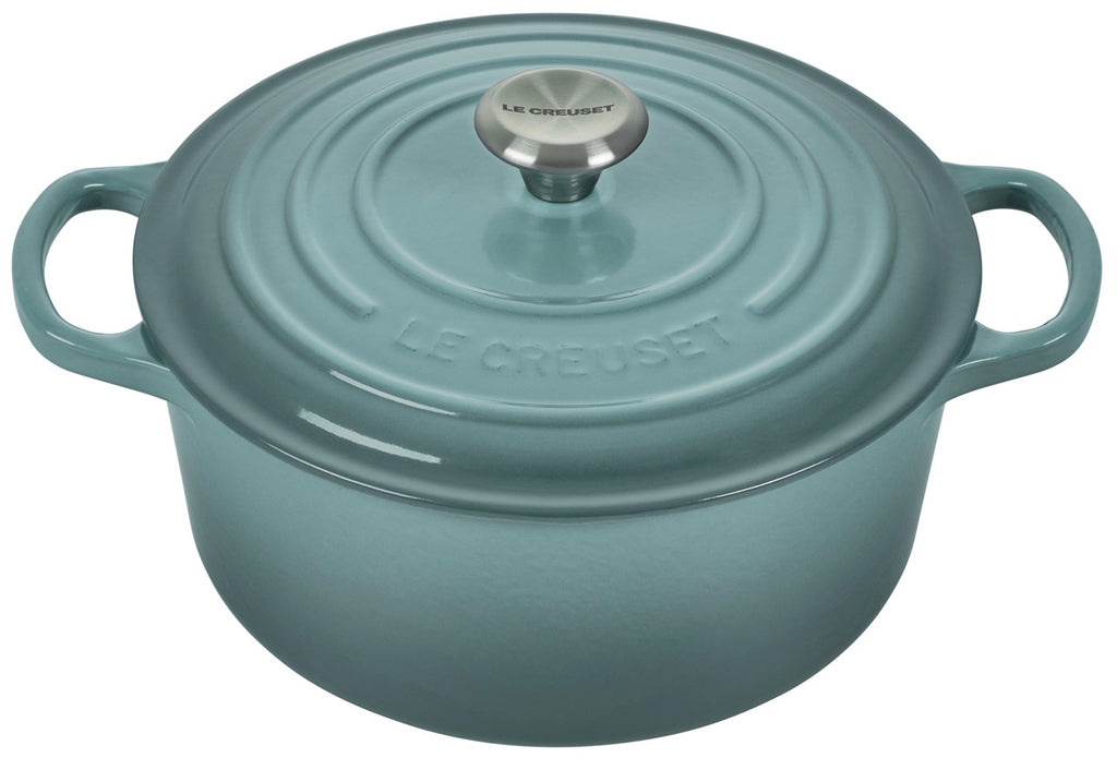 Signature Round Dutch Oven in Sea Salt
