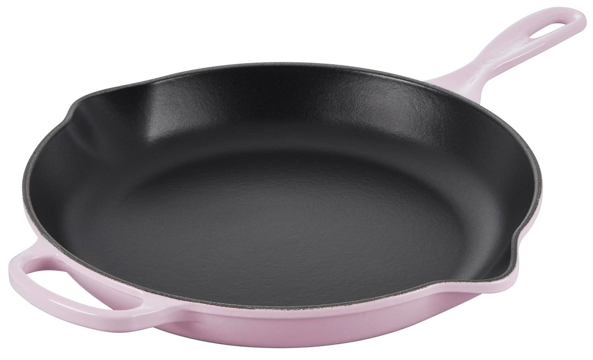 Signature Iron Handle Skillet in Shallot