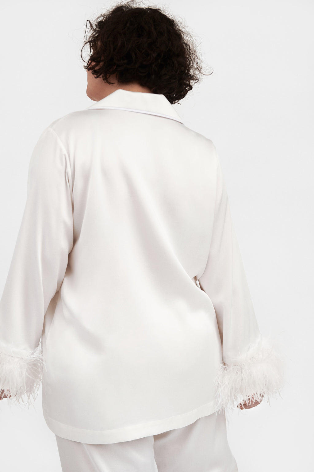 Party Pajama Set with Double Feathers in White