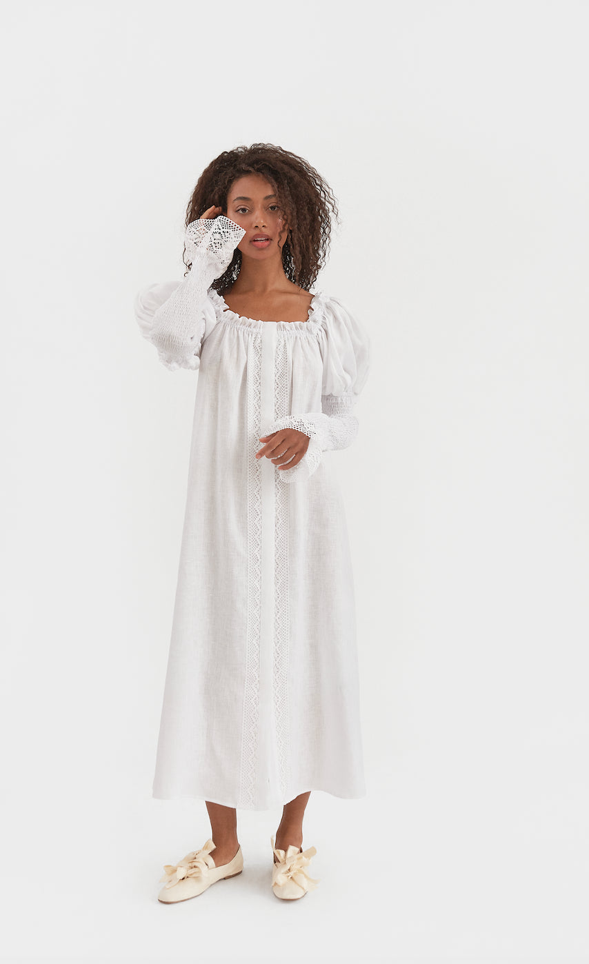 Opera Linen Dress in White