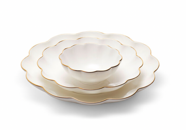 Scalloped Nesting Serving Dishes