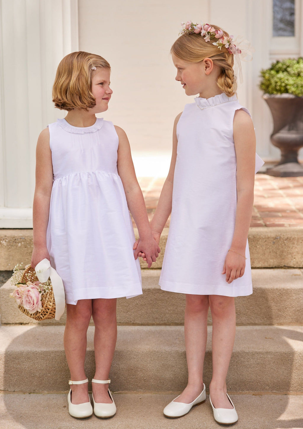 Sleeveless Formal Dress in Special Occasion White