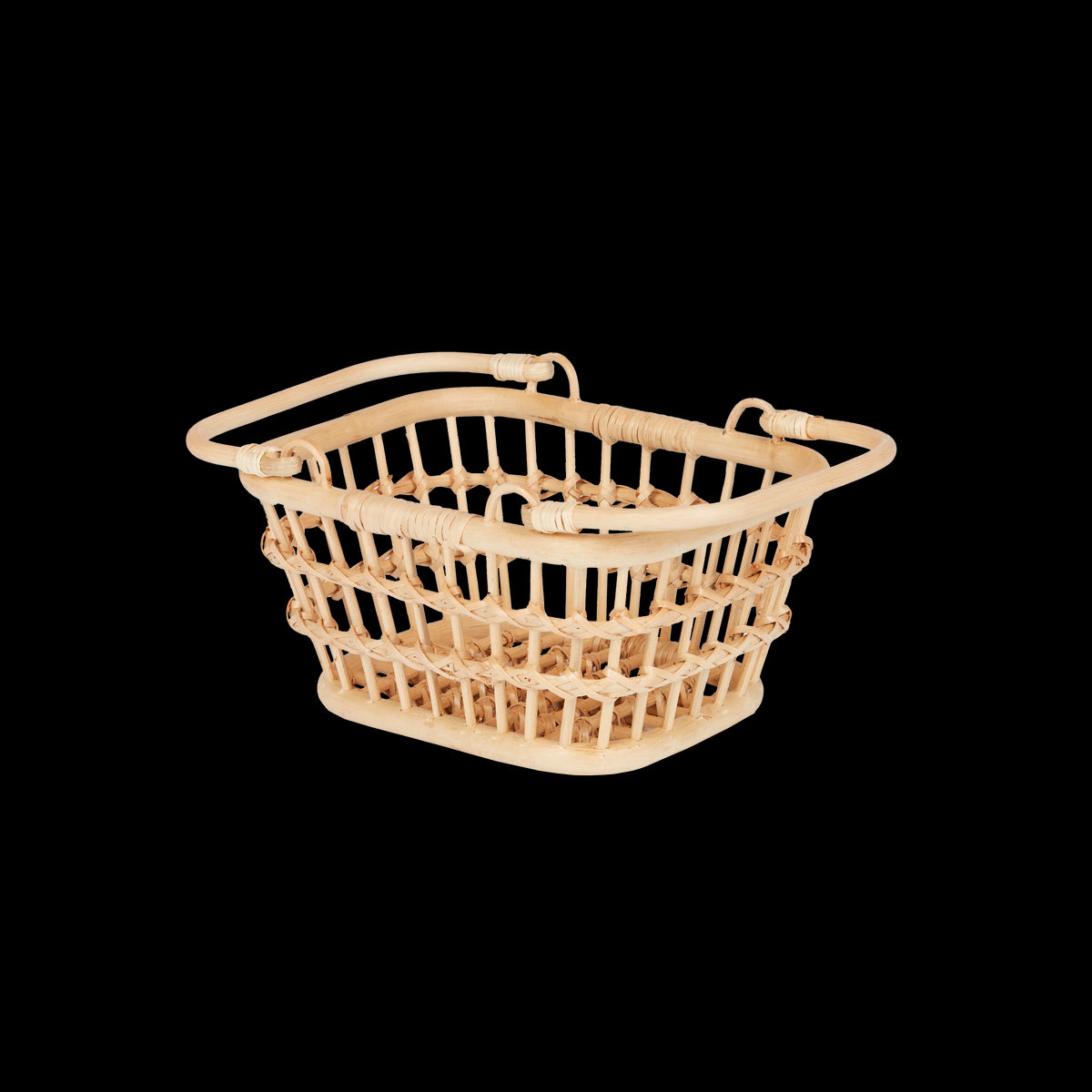 Rattan Tarry Basket in Wheat
