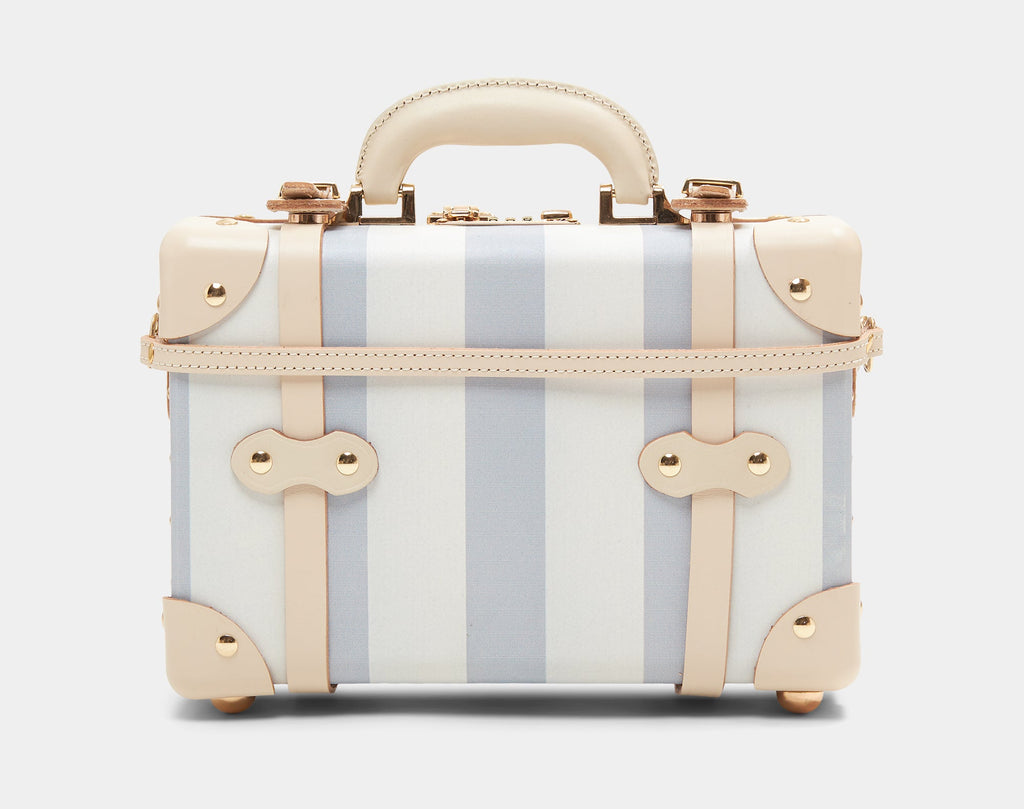 The Illustrator - Blue Vanity Vanity Steamline Luggage 