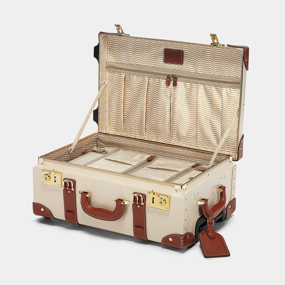 The Diplomat Cream Carryon