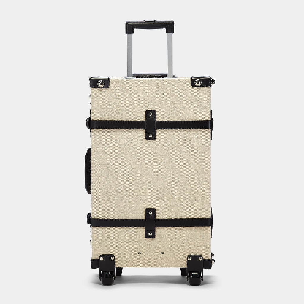 The Editor in Black Stowaway