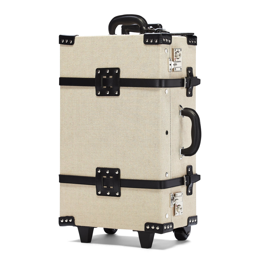 The Editor in Black Stowaway