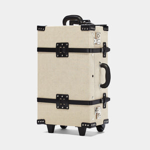 The Editor in Black Stowaway