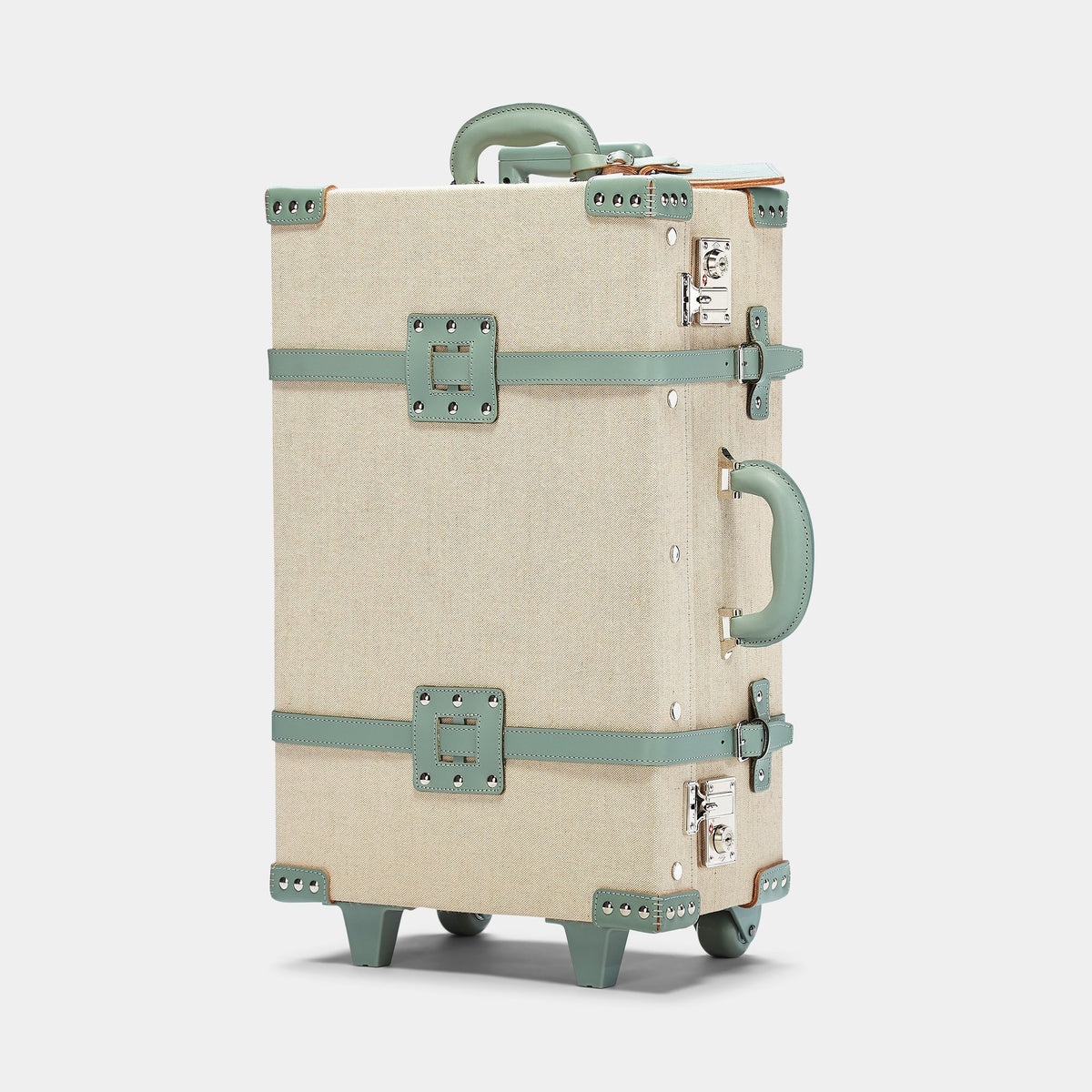 The Editor in Sea Green Stowaway