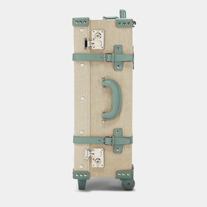 The Editor in Sea Green Stowaway