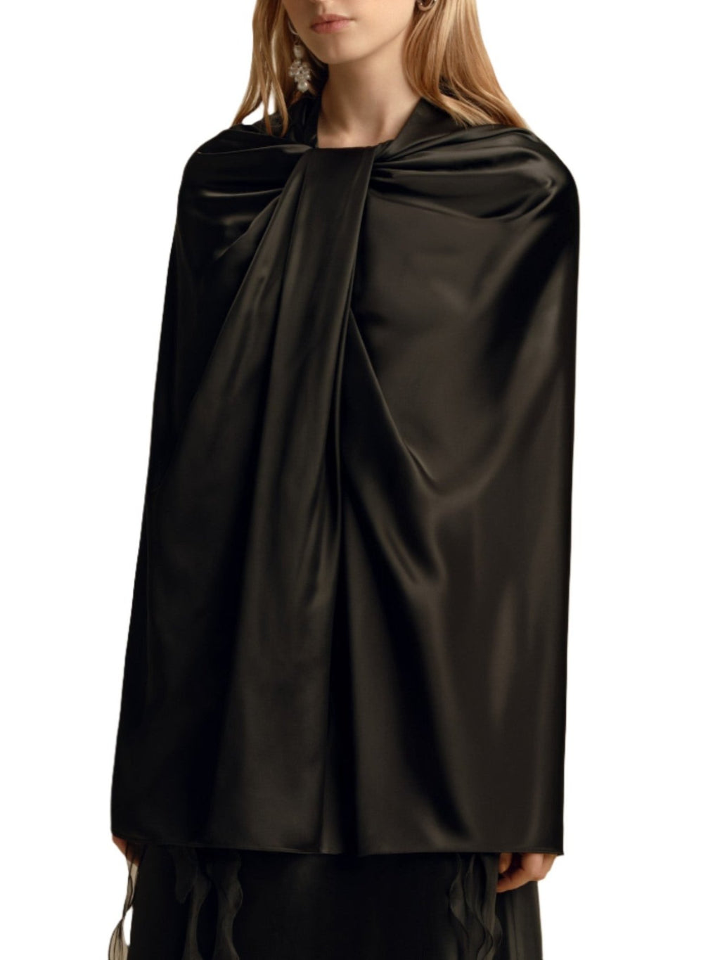 Twist Capelet in Black