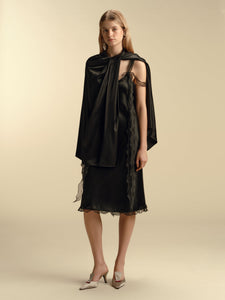Twist Capelet in Black