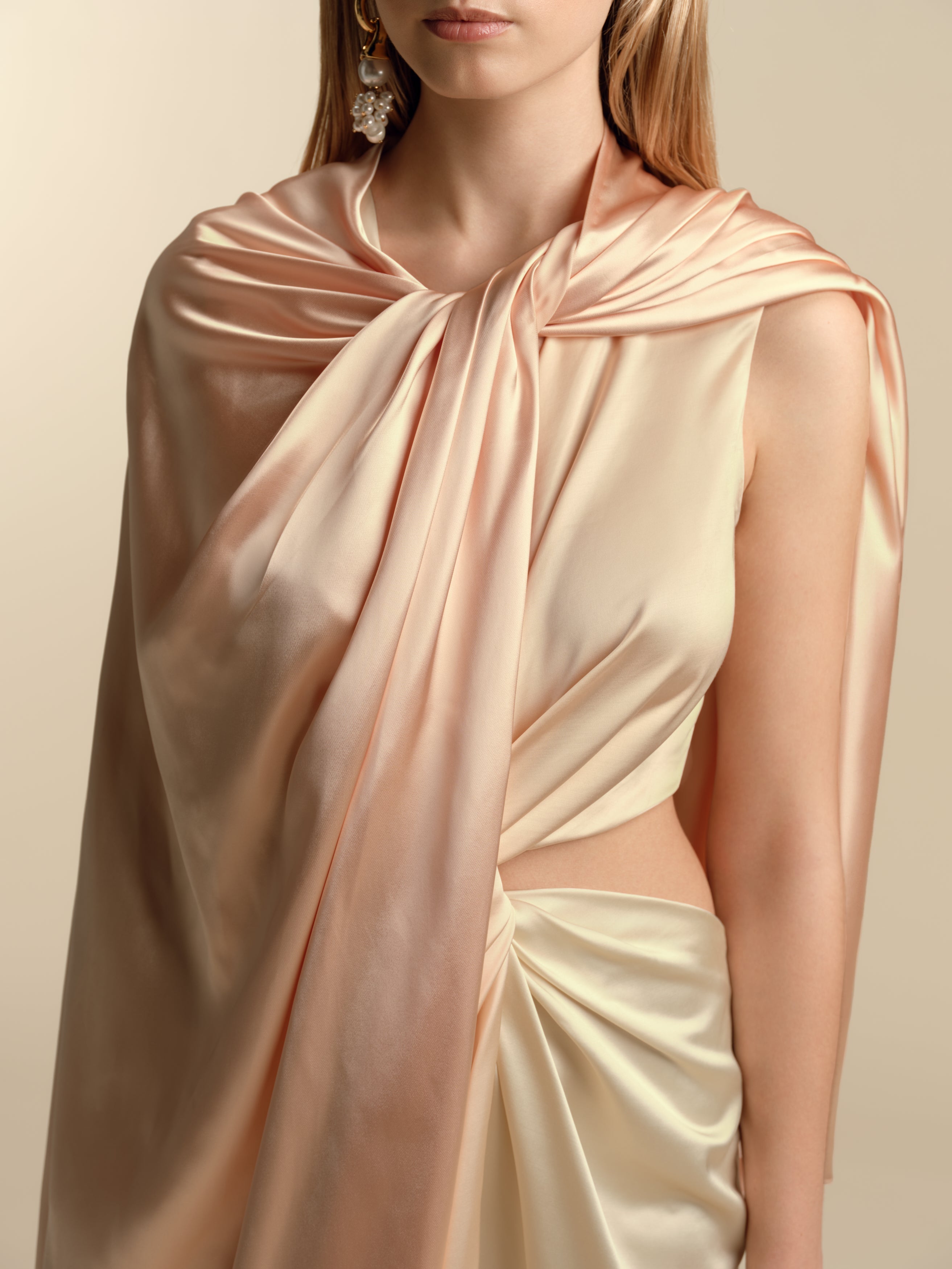 Twist Capelet in Pale Peach