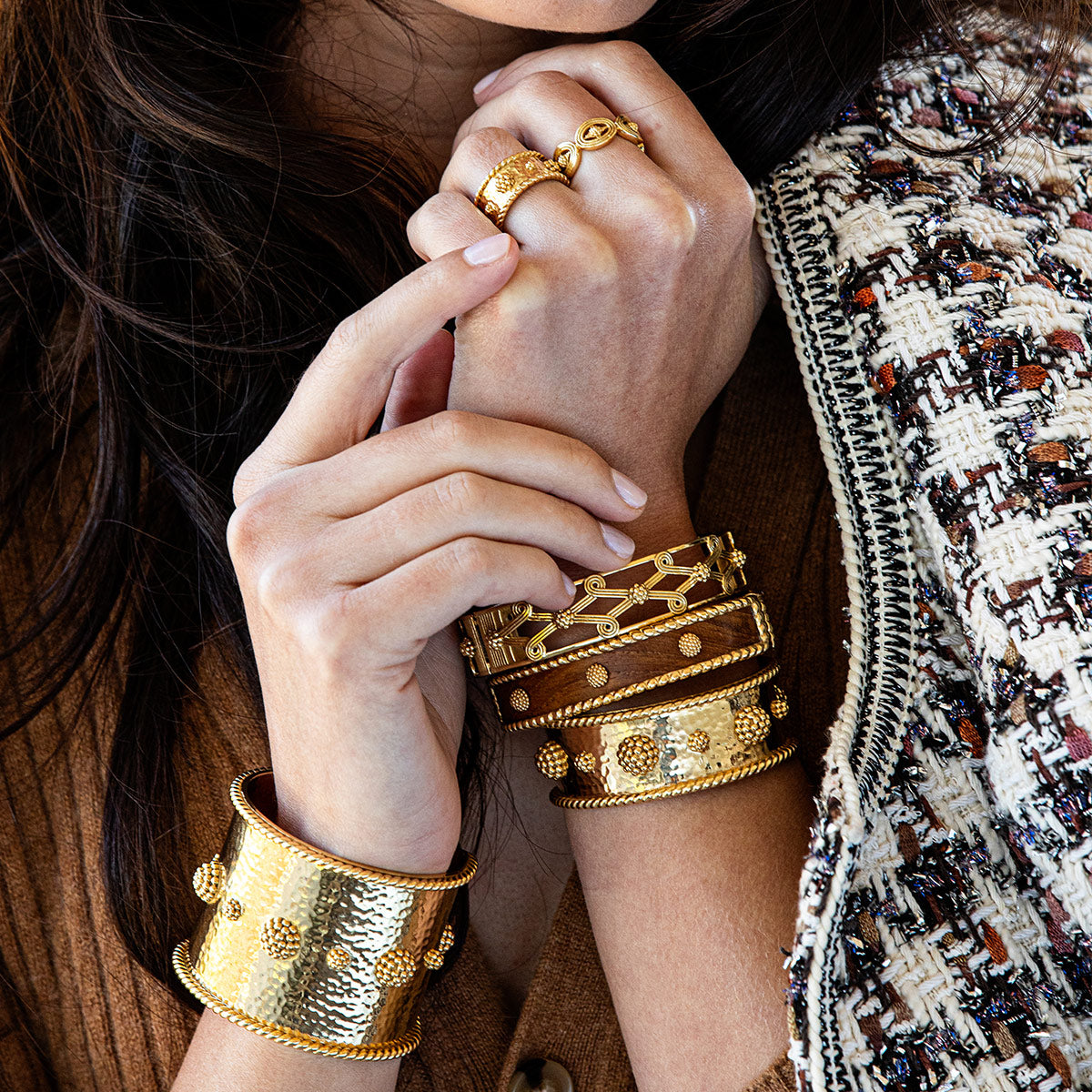 Berry Cuff in Gold