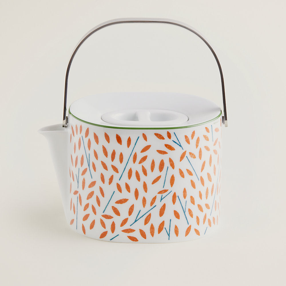 A Walk in the Garden teapot