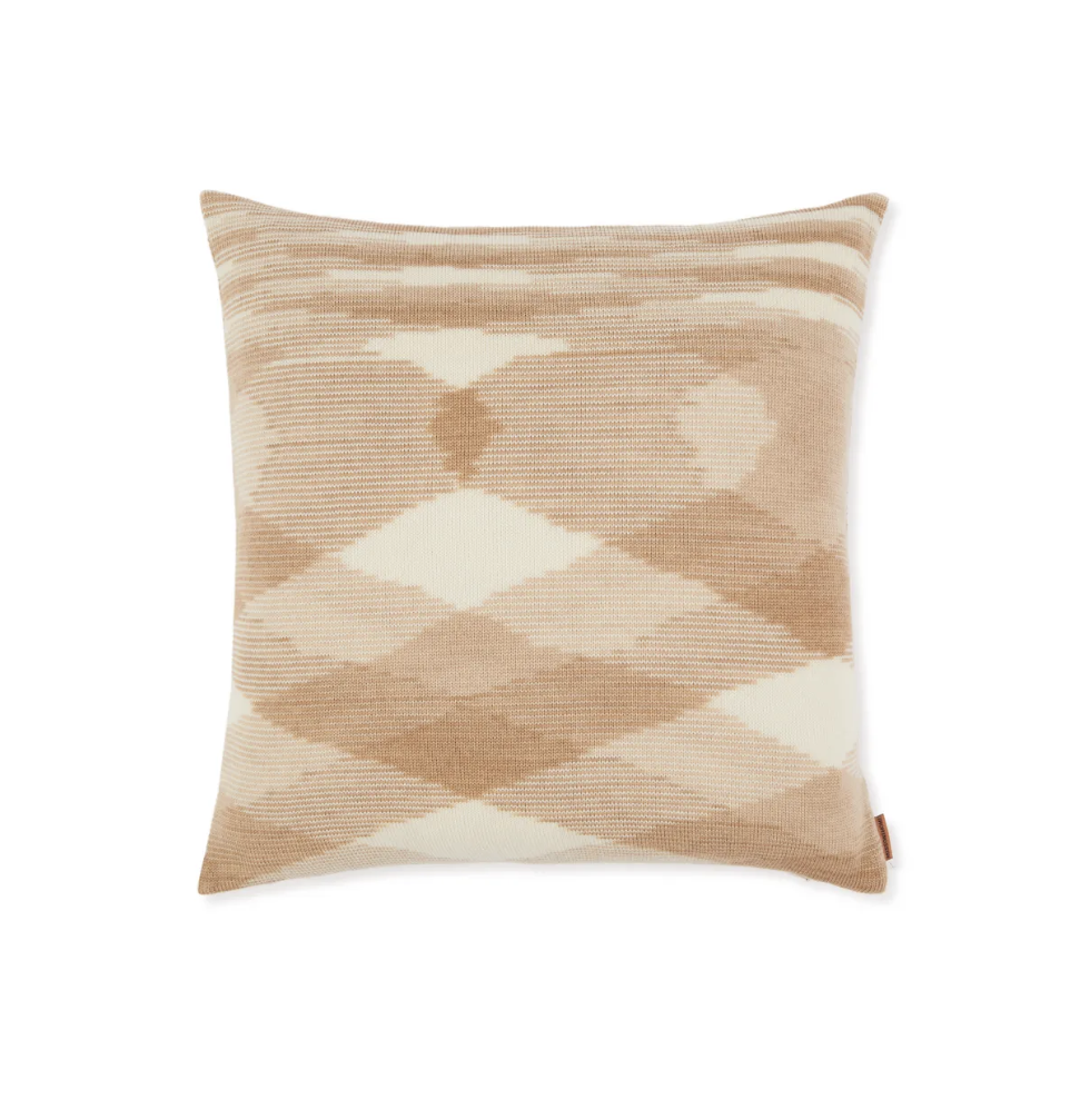 Bendetta Cushion