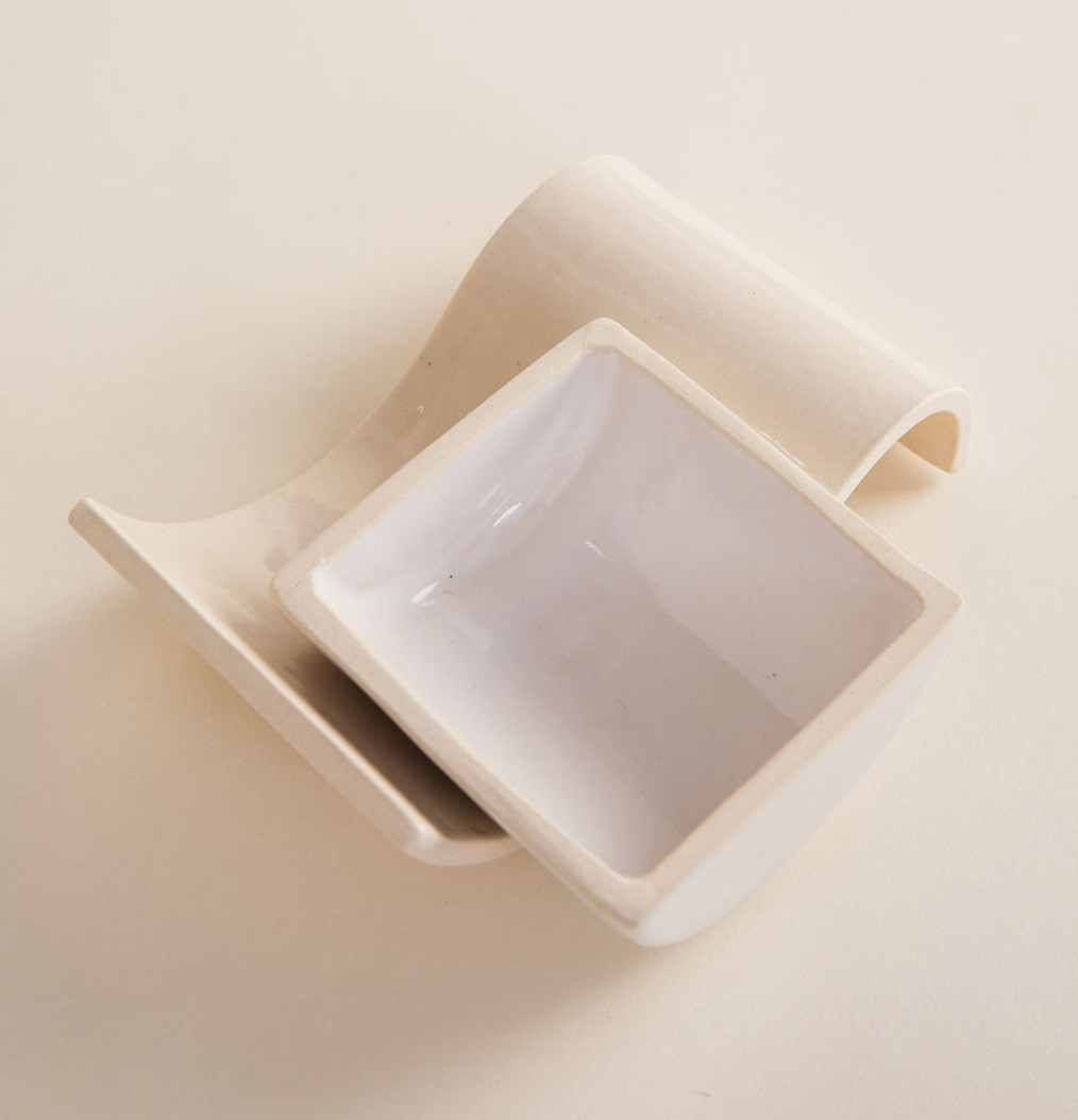 Williwaw Salt Cellar & Spoon Rest Set, White