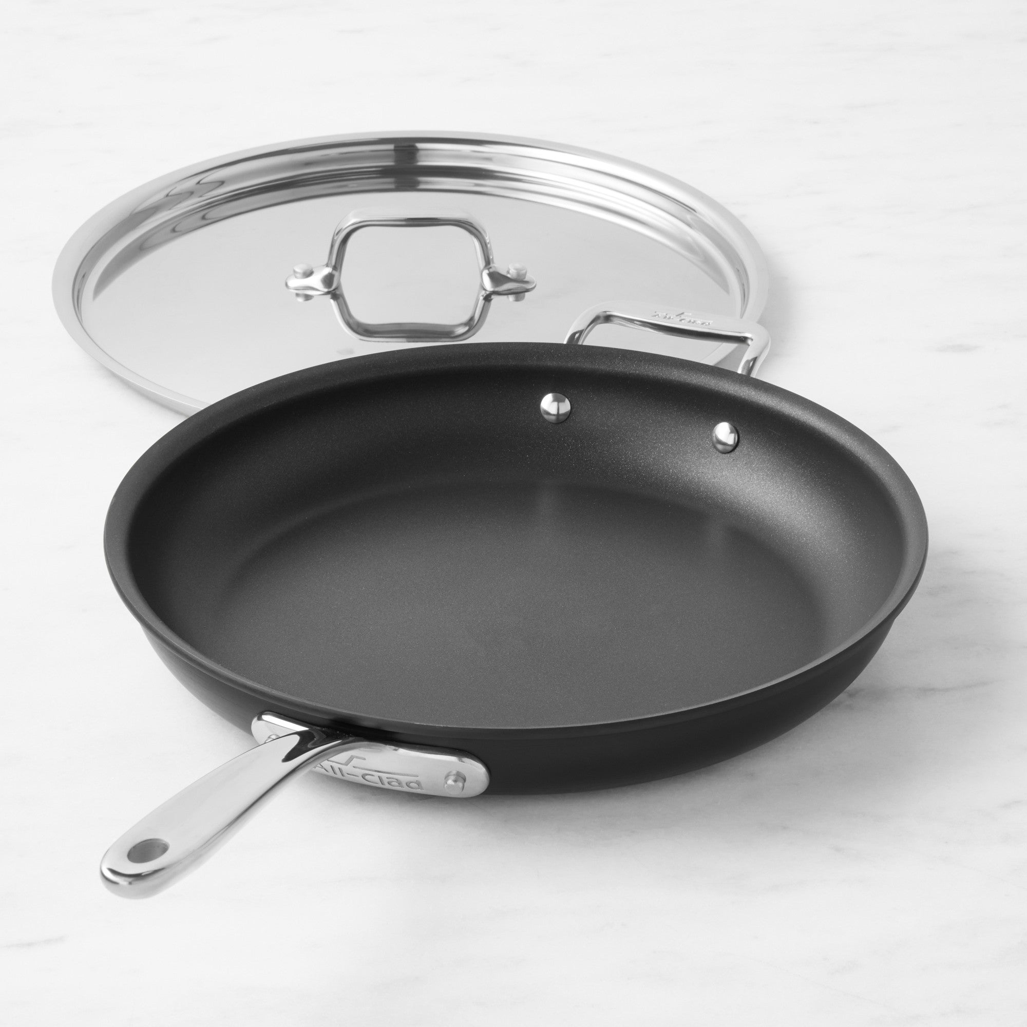 All-Clad NS Pro™ Nonstick Covered Fry Pan (10")
