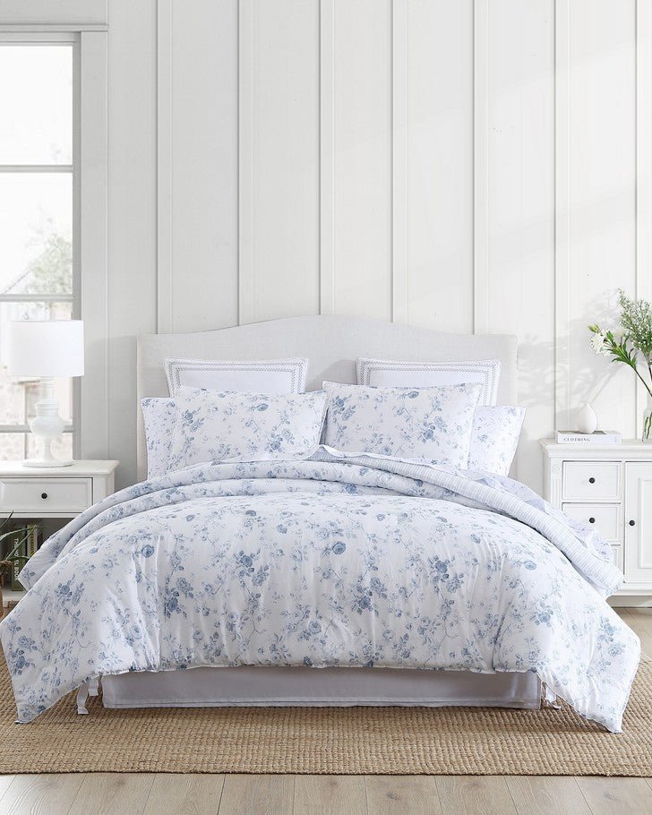 Belinda Comforter Set