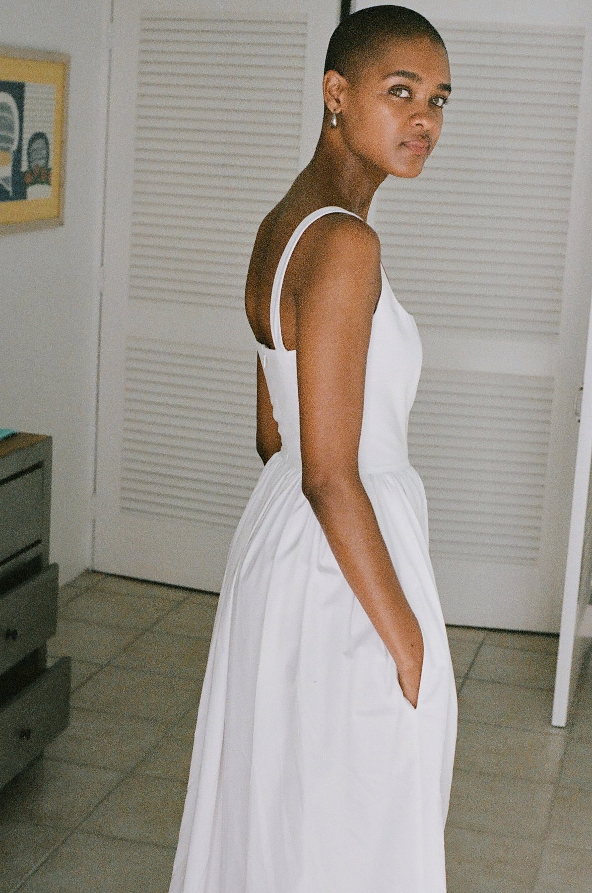 Scoop Neck Dress in White Poplin